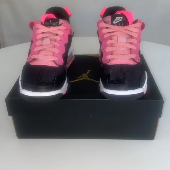 Air Jordan MA2 “Black Pinksicle” GS(Grade School) Youth Size 4Y/Women’s Size 5.5 - Picture 4 of 11